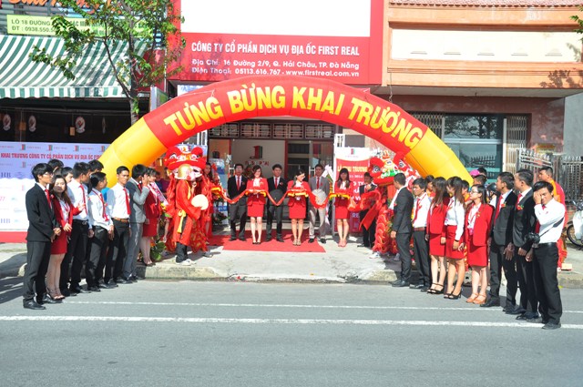 Công ty Cổ phần Địa ốc First Real